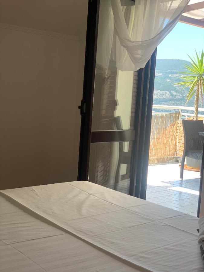 Apartments Χέρτσεγκ Νόβι Εξωτερικό φωτογραφία