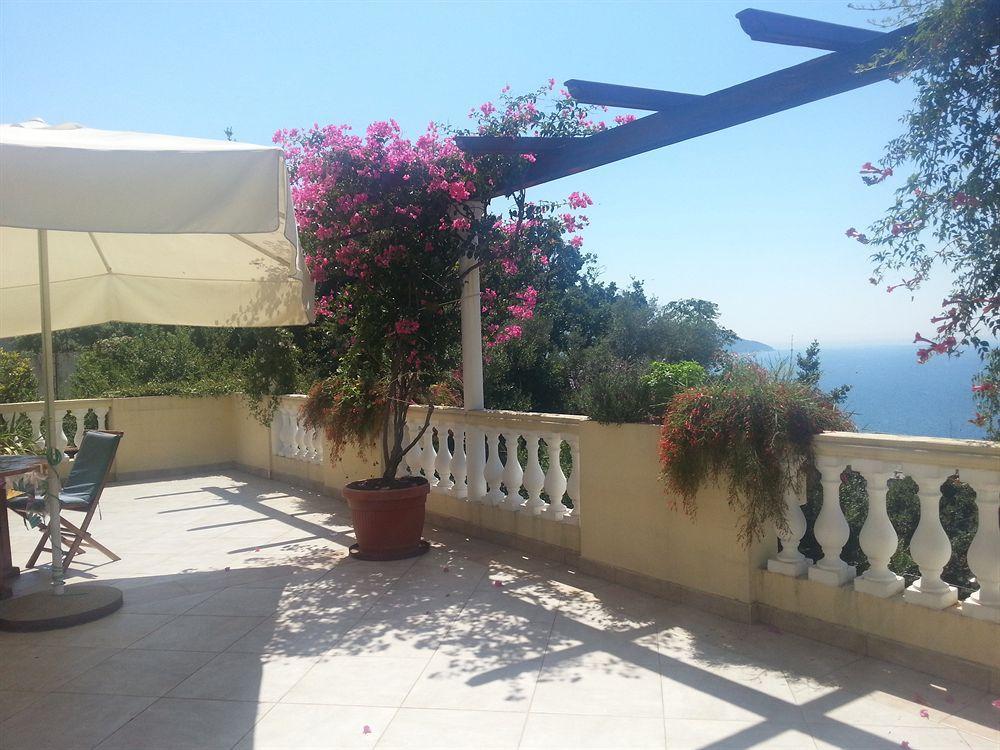 Apartments Χέρτσεγκ Νόβι Εξωτερικό φωτογραφία