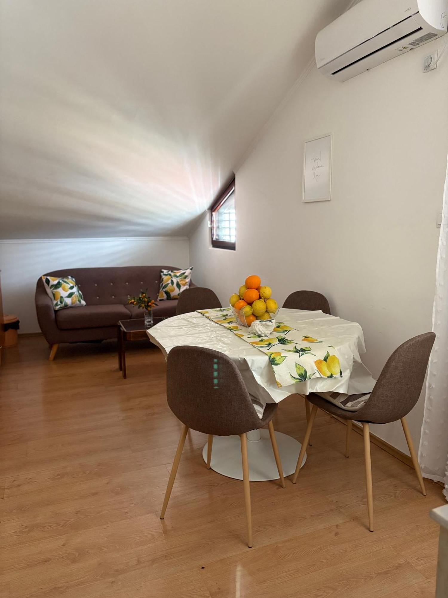 Apartments Χέρτσεγκ Νόβι Εξωτερικό φωτογραφία