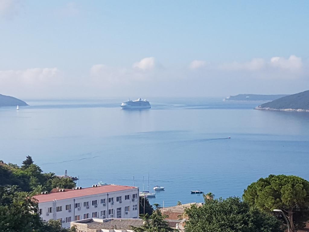 Apartments Χέρτσεγκ Νόβι Εξωτερικό φωτογραφία