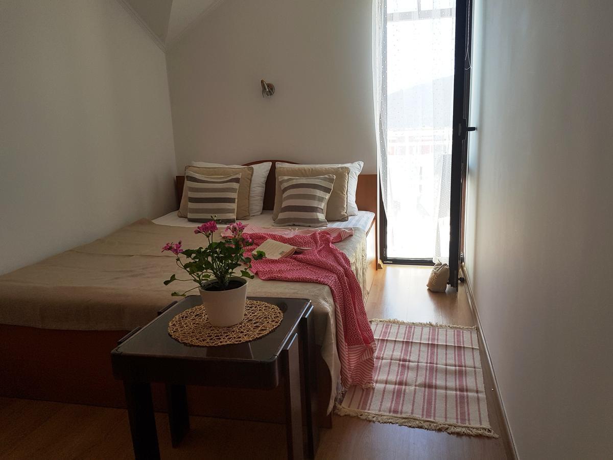Apartments Χέρτσεγκ Νόβι Εξωτερικό φωτογραφία