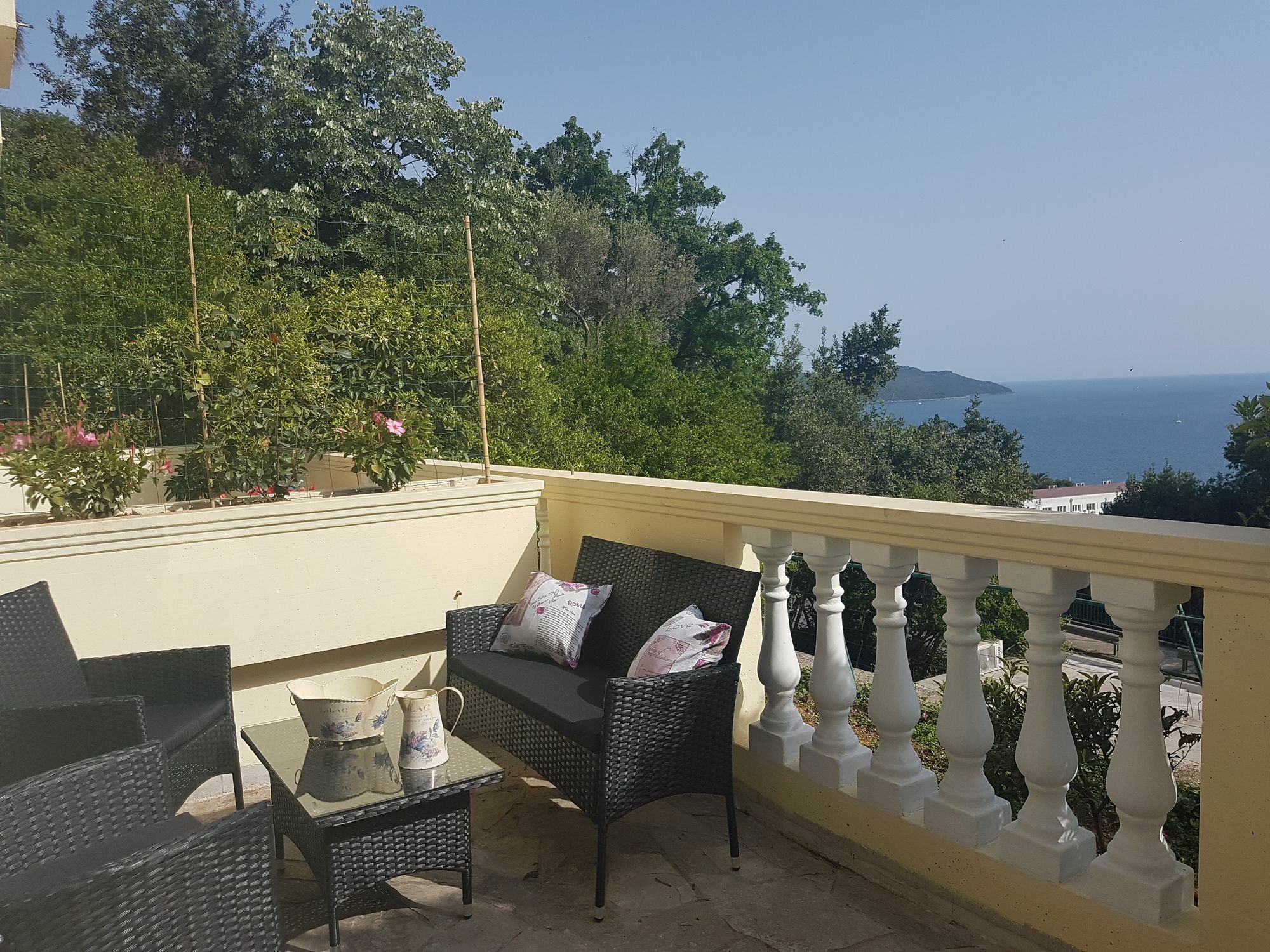 Apartments Χέρτσεγκ Νόβι Εξωτερικό φωτογραφία